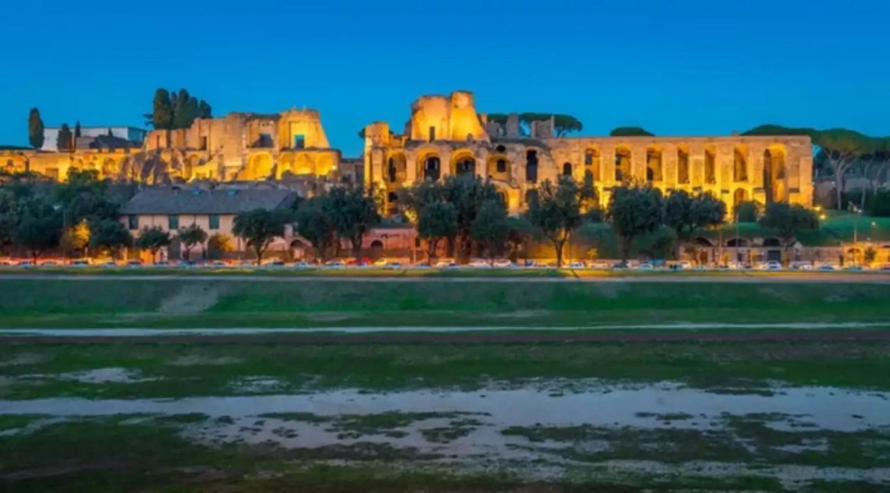 Vacanze Romane Colosseo Apartment Екстериор снимка