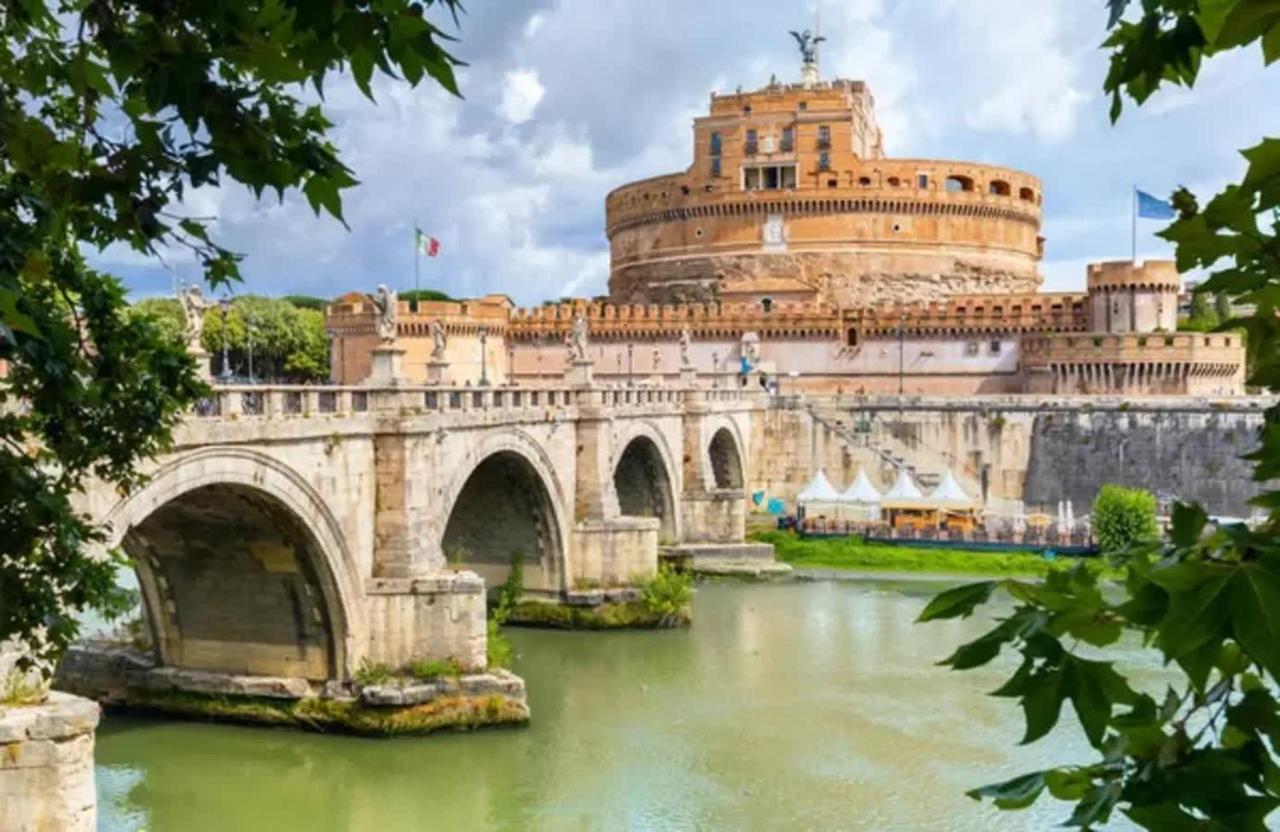 Vacanze Romane Colosseo Apartment Екстериор снимка