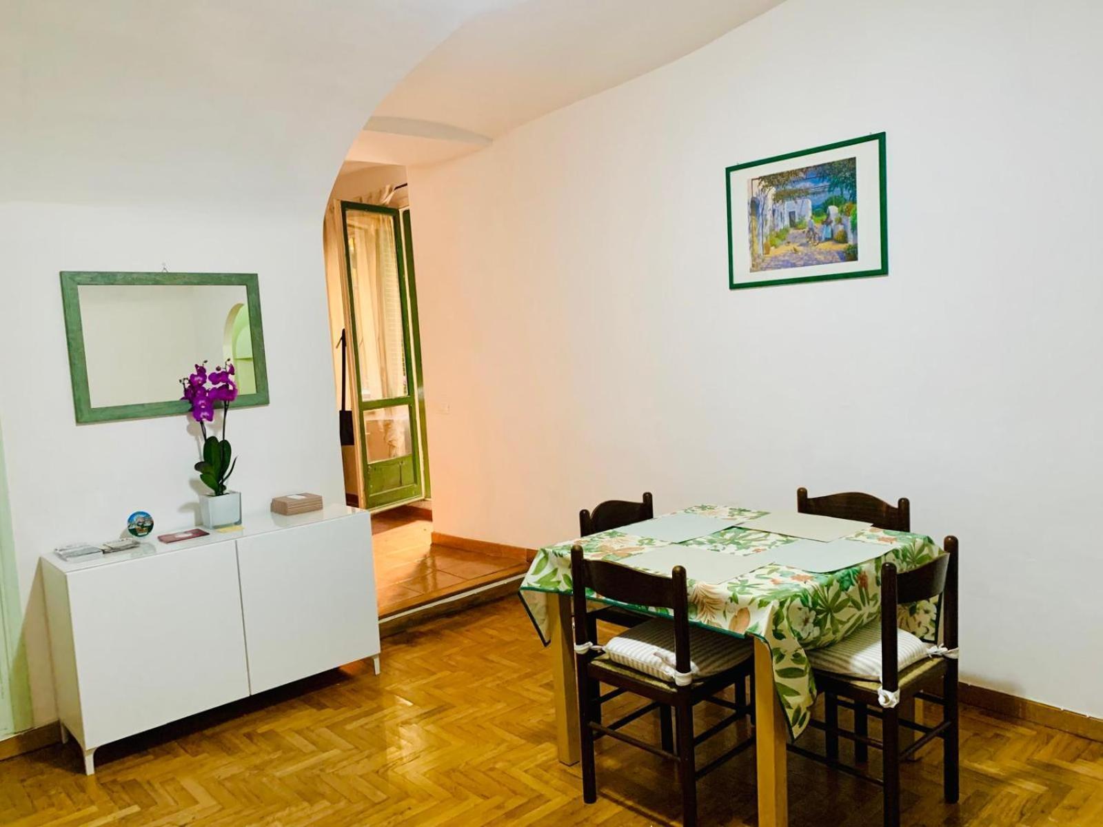 Vacanze Romane Colosseo Apartment Екстериор снимка
